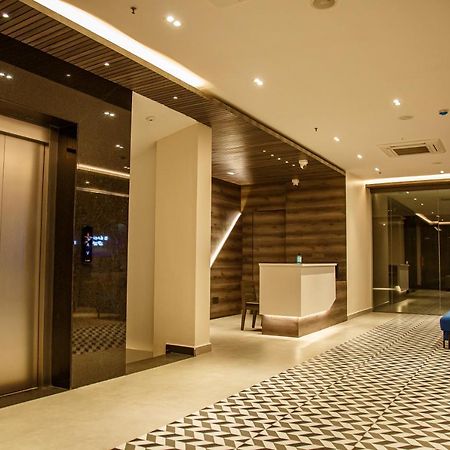 Hotel Galore Inn 迈索尔 外观 照片