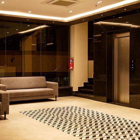 Hotel Galore Inn 迈索尔 外观 照片