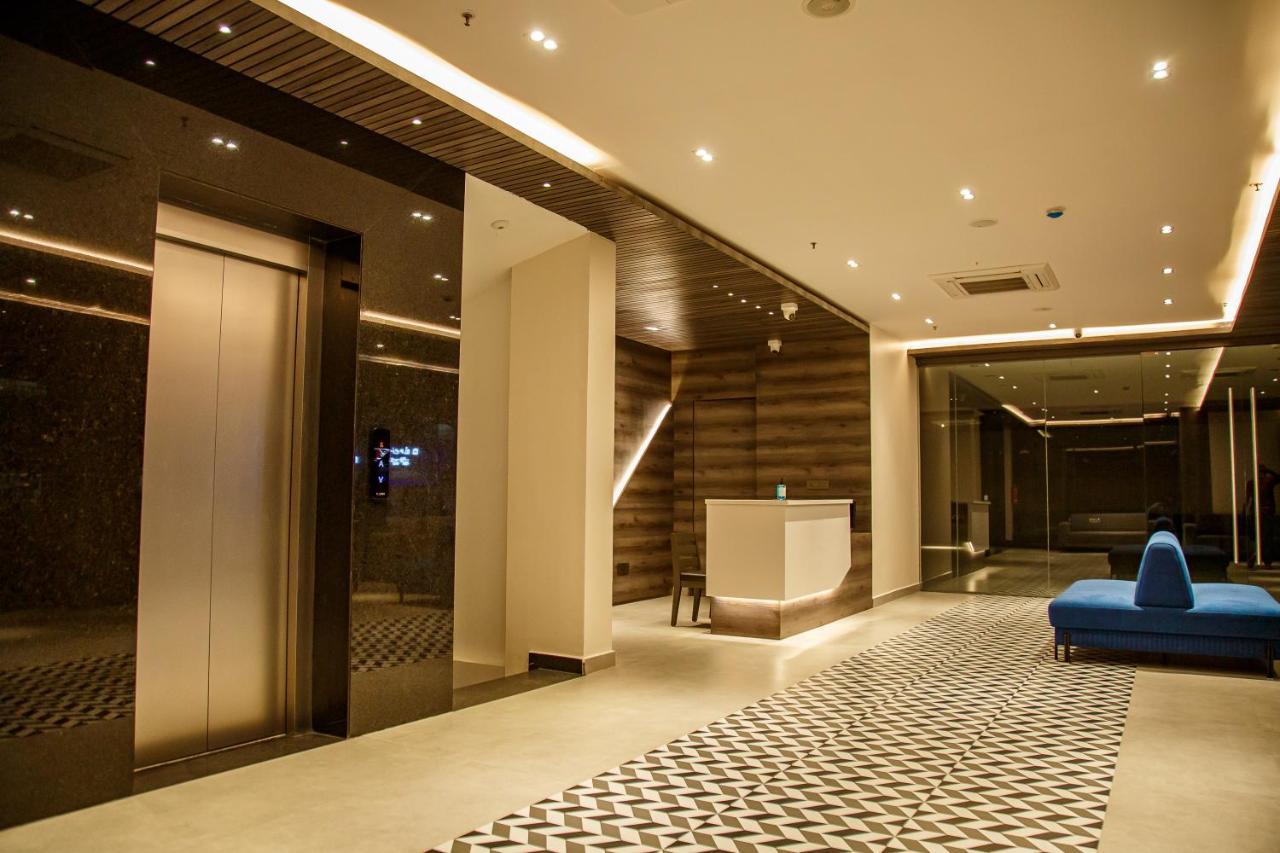 Hotel Galore Inn 迈索尔 外观 照片